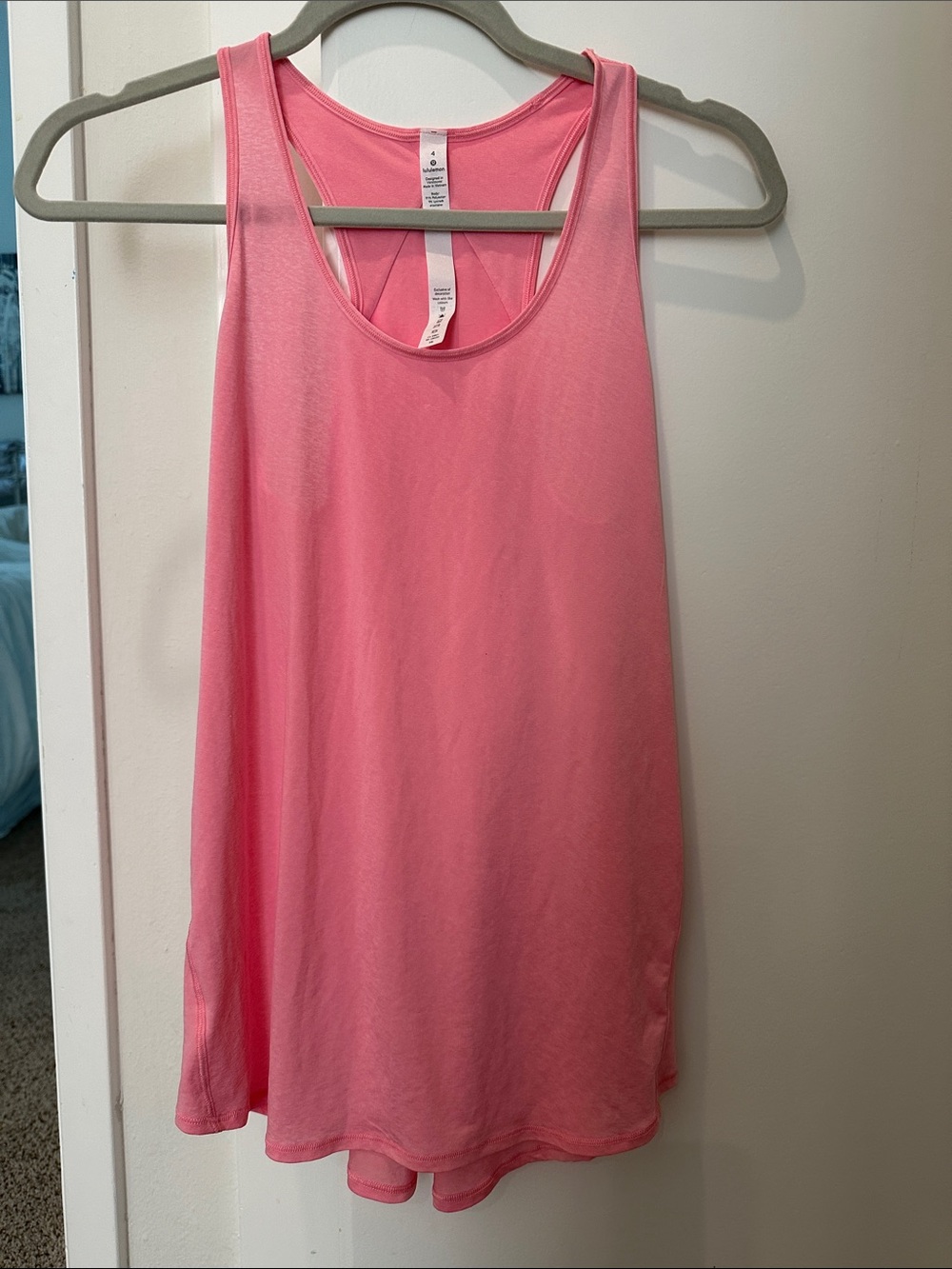 Lululemon Women's Pink Racerback Tank Top - like new - size 4